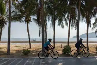 Golfe de Thaïlande authentique à vélo, entre Bangkok et plages secrètes